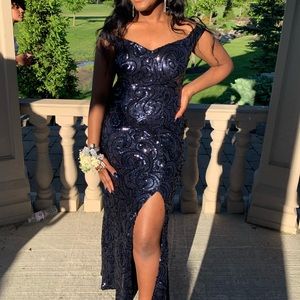 NAVY BLUE SEQUINS PROM DRESS